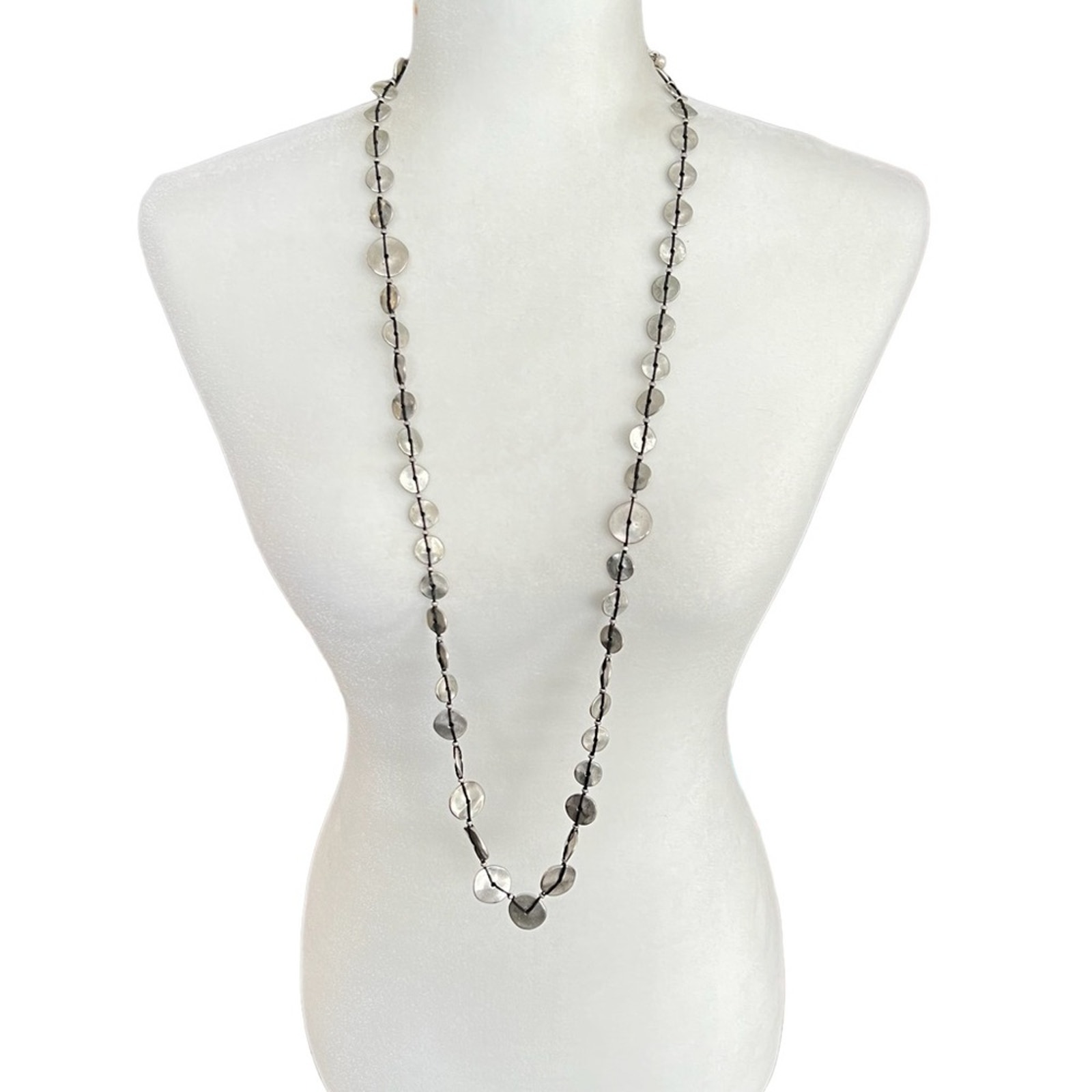Chicos Necklace Silver Tone Disc Long Necklace 18$